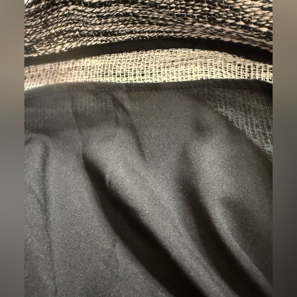 Armani Exchange A|X Tweed Mini Skirt Faux Leather Trim Black White Size 2 - Picture 9 of 11